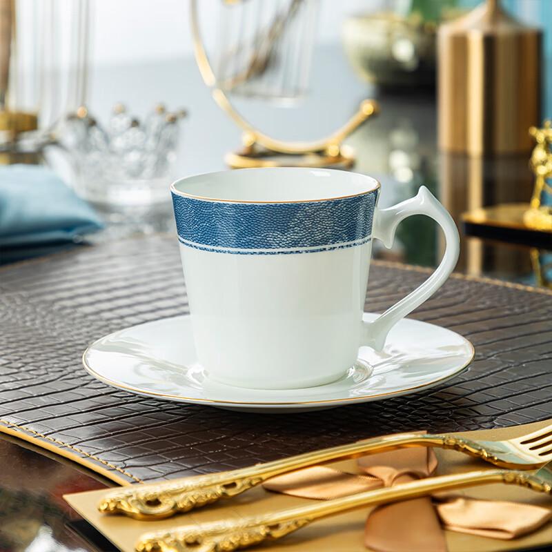 Chinese Style Ceramic Tableware Set