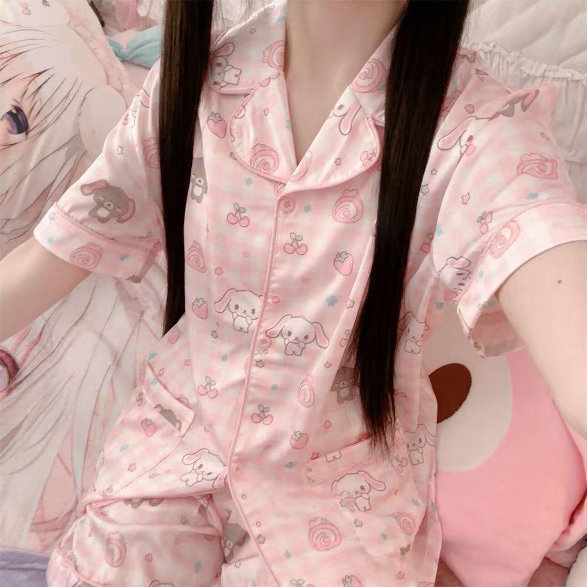 

Super cute cartoon pink bunny pajamas women s summer short-sleeved shorts thin two-piece set can be worn outside loungewear S [recommended weight 35-40kg]
