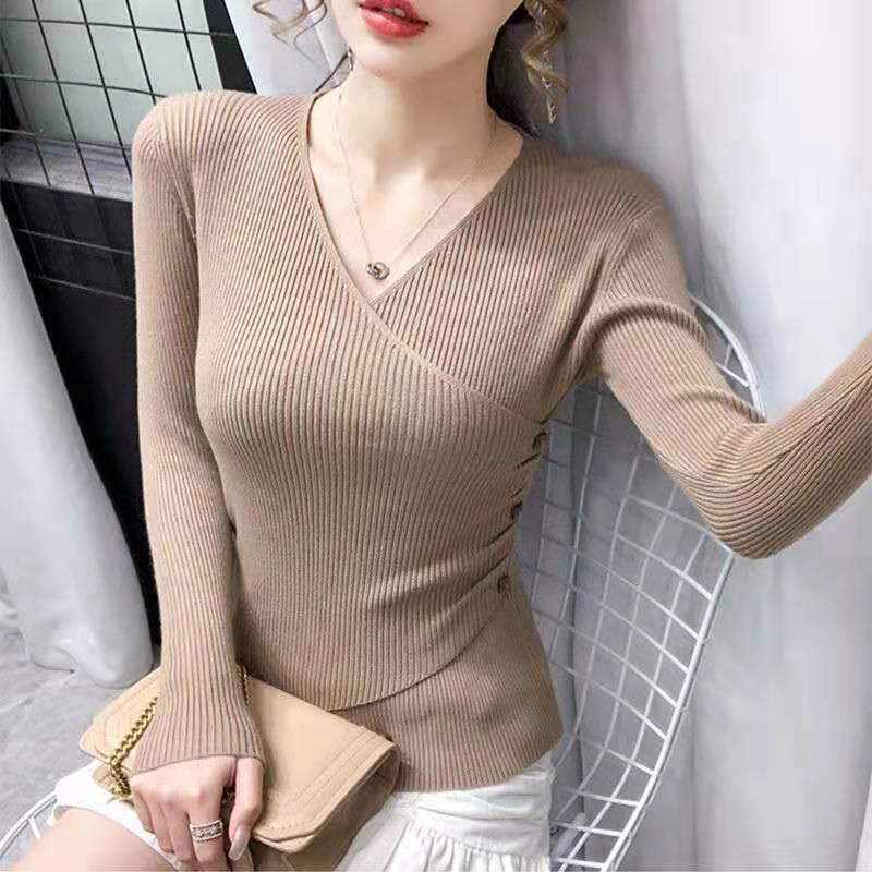 Korean Slim-Fit V-Neck Knit Sweater for Spring & Autumn - Women's Long-Sleeve Top