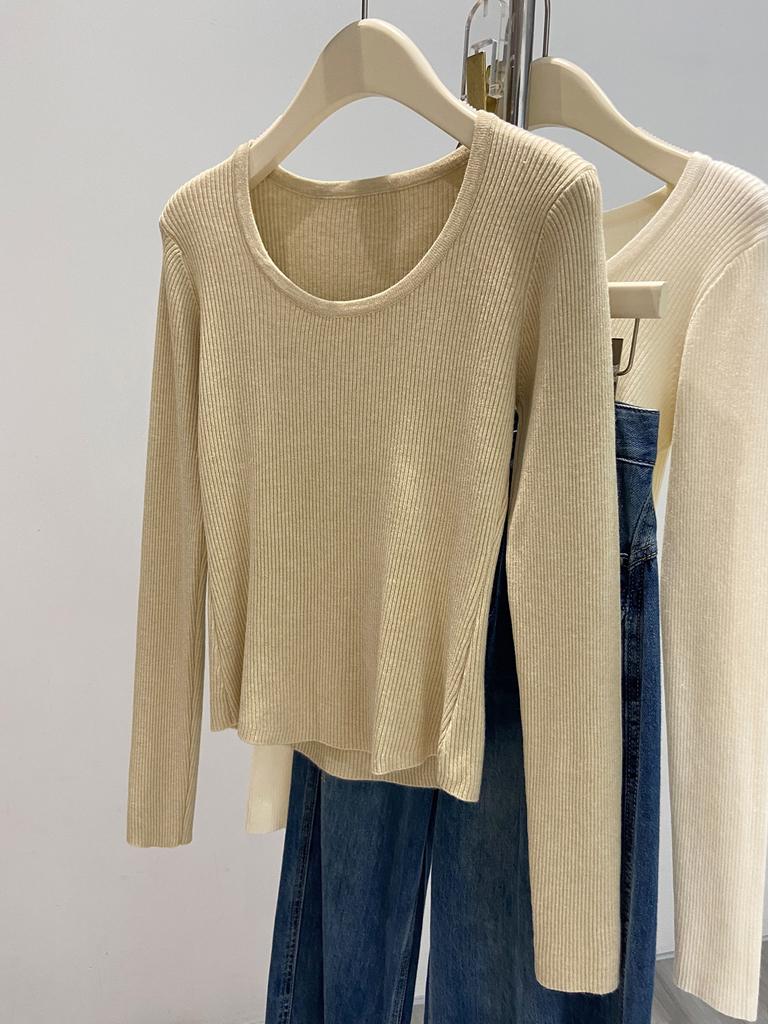 Retro u-neck knitted sweater bottoming sweater women's autumn and winter soft waxy long-sleeved front shoulder slim-fitting and thin inner top