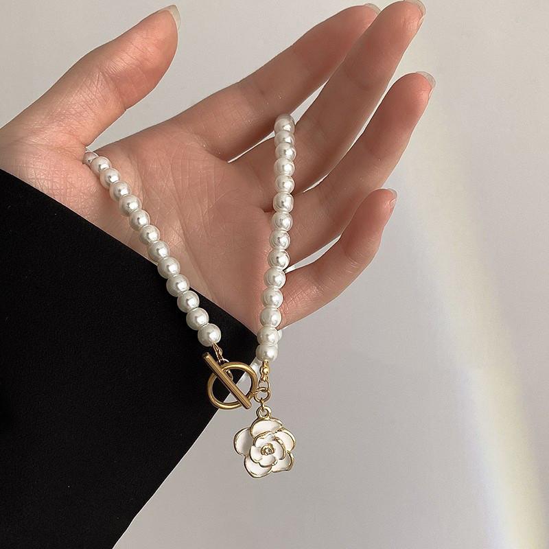 Necklace for Women Elegant White Camellia Pendant Choker Accessories Jewelry