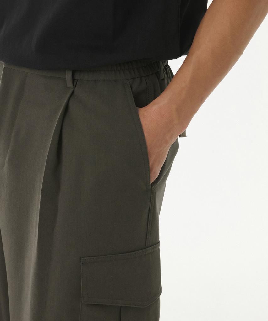 MUSINSA STANDARD Parachute Banding Cargo Slacks [Dusty Khaki]
