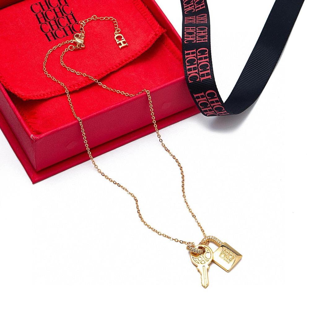 Japanese-Korean Style Rhinestone Key Lock Clavicle Pendant Necklace for Women