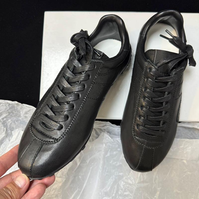 Unisex Genuine Leather Casual Shoes Comfortable Flat Bottom Running Shoes for Women Outdoor Sports Men Designer Style Women's