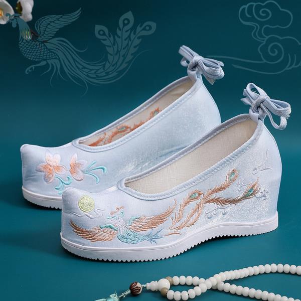 Fashion Shoes Woman 2025 Female Footwear Fringe Clogs Platform Increas Height Autumn Pearl Decorateion New Dress Summer Tassel Creepers