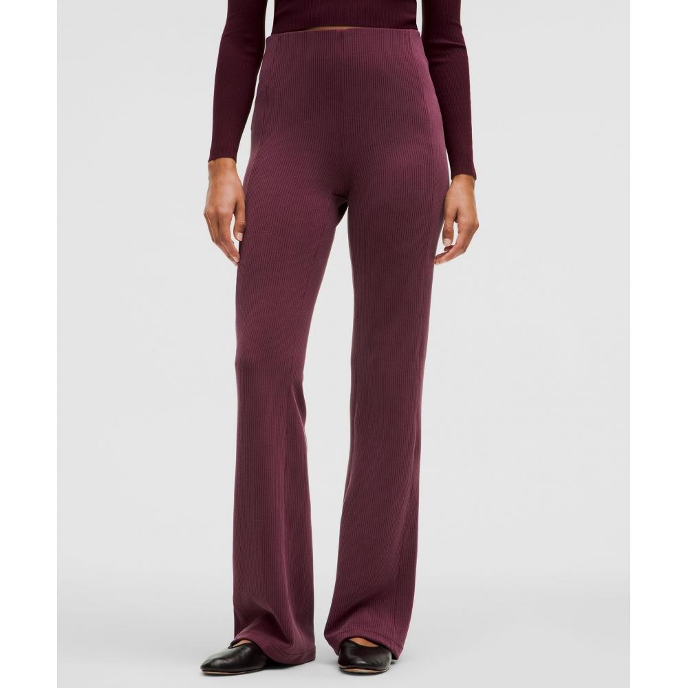 

Lululemon Ribbed Softstreme Flared Pant Regular Garnet 4