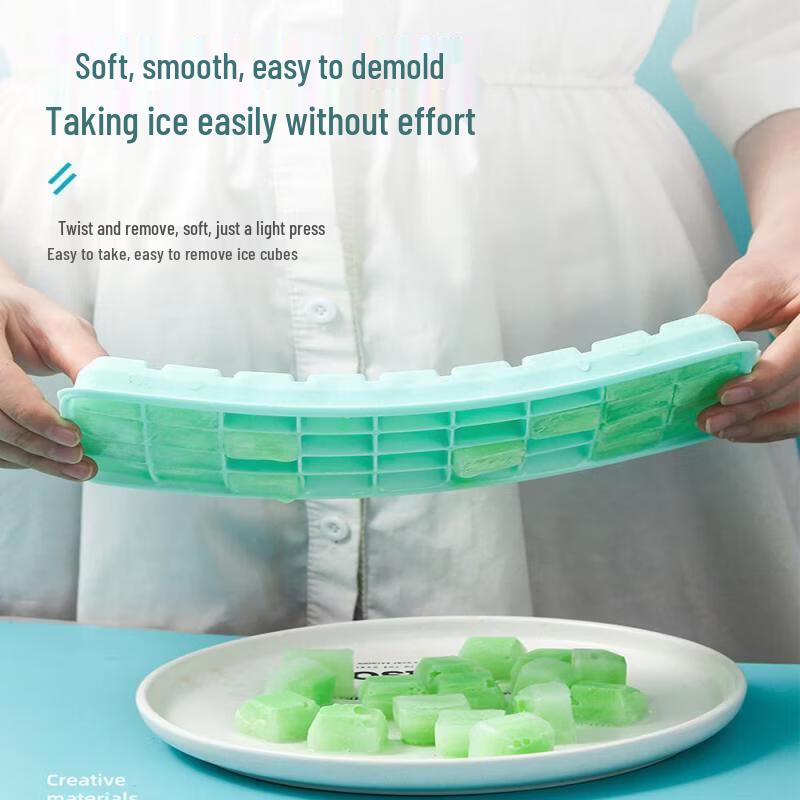 Silicone Ice Cube Tray with Lid