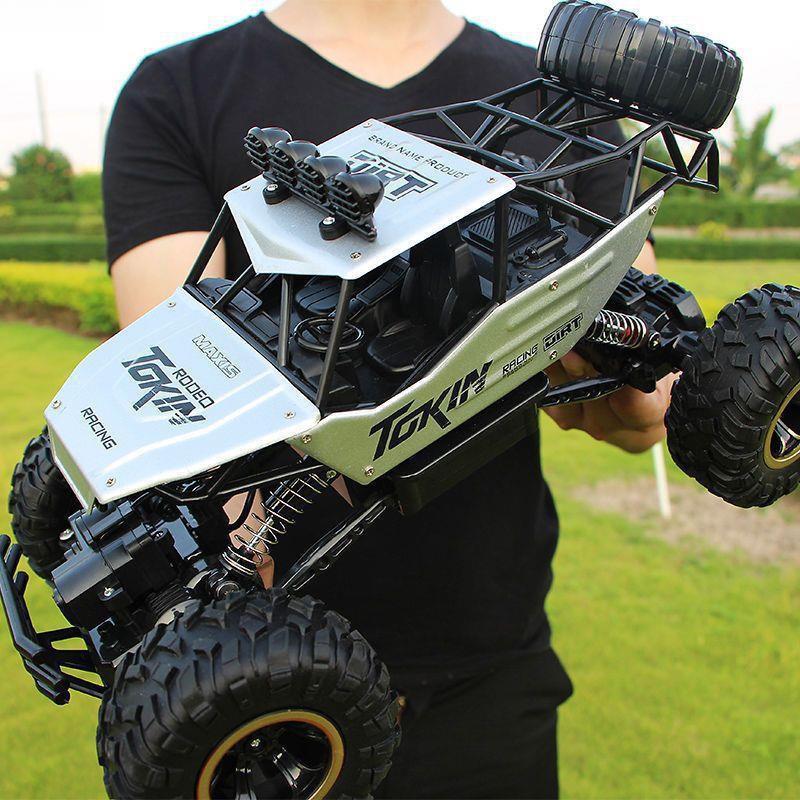 High-Speed Off-Road RC Drift Car - Large 4WD Climbing Big Foot Toy for Boys