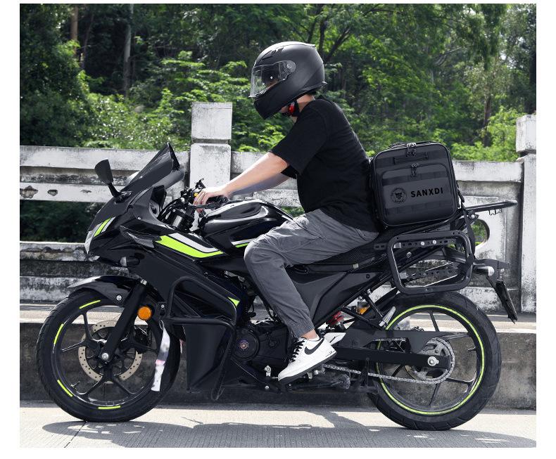 SANXDI Μεγάλη Μοτοσυκλετιστική Πίσω Σχάρα Πλαϊνών Αποσκευών - Επεκτάσιμη, Τσάντα Ουράς για Ταξίδια Μεγάλων Αποστάσεων