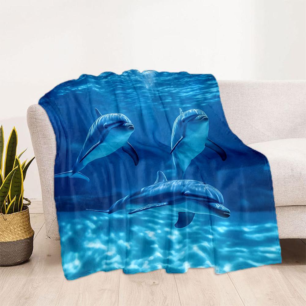 Ocean Animal Flannel Blanket - Soft and Comfortable, Suitable for Sofas, Beds, Offices, Travel, All Seasons, and A Great Gift for The Holidays.