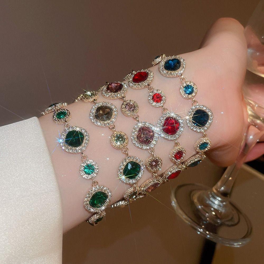 Gold Vintage Rhinestone Bracelet Shiny Geometric Bangle Delicate Zircon Bracelet Gifts