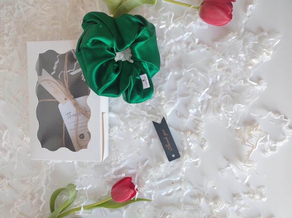 Jedwabna gumka do włosów scrunchie mulberry 6A zielona XL duża premium 6cm