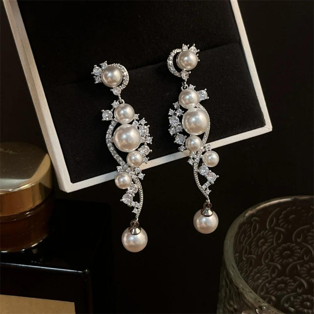 Shiny Rhinestone Inlaid Stud Earrings for Women Trendy Elegant Imitation Pearl Tassel Earring Romantic Party Jewelry Accessories