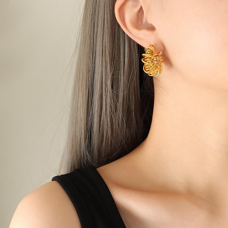 New Geometric Ring Buckle Unique Design Copper Gold Plated Hoop Earrings Cross-border Hot European and American Style