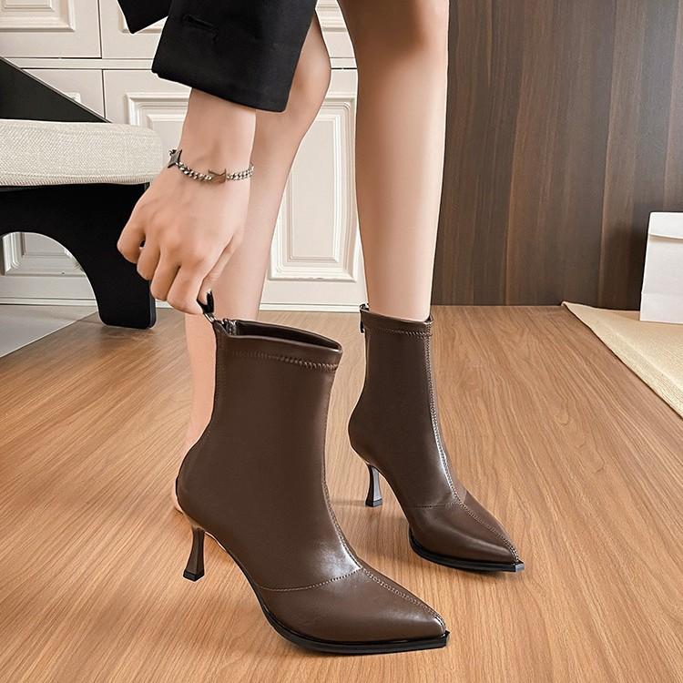 High-heeled pointed short boots, autumn and winter 2025 new European and American thin-heeled splicing bare boots, thin boots, retro brown short boots