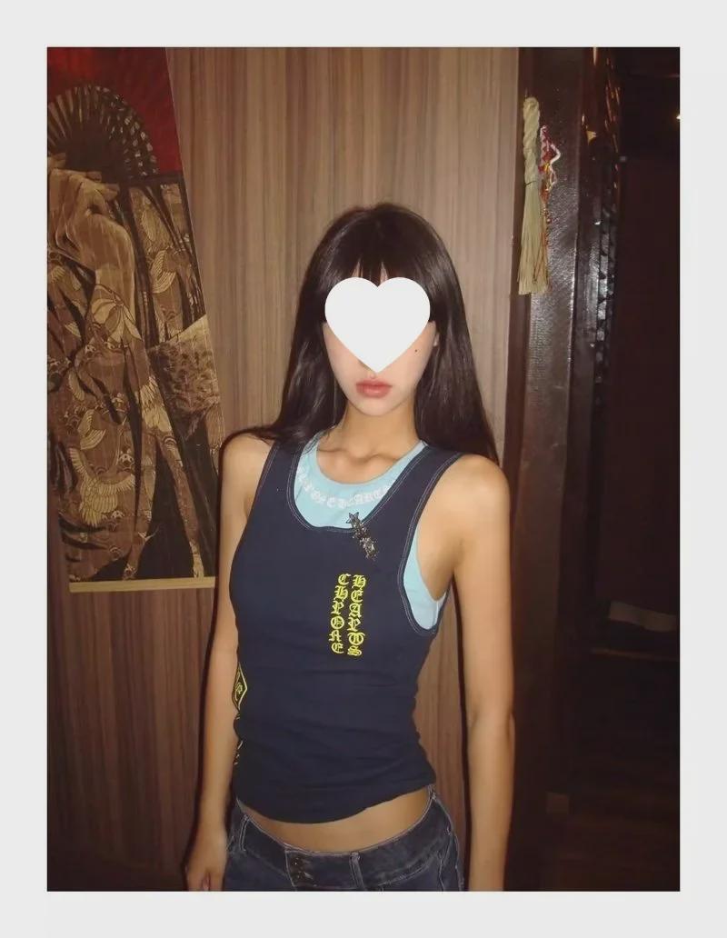 

[260 г віскоза модал] Жіноча багатошарова принтована вузька безрукавка в ретро-стилі з підтяжками - стиль гарячої дівчини Pure Desire L темно-синього кольору