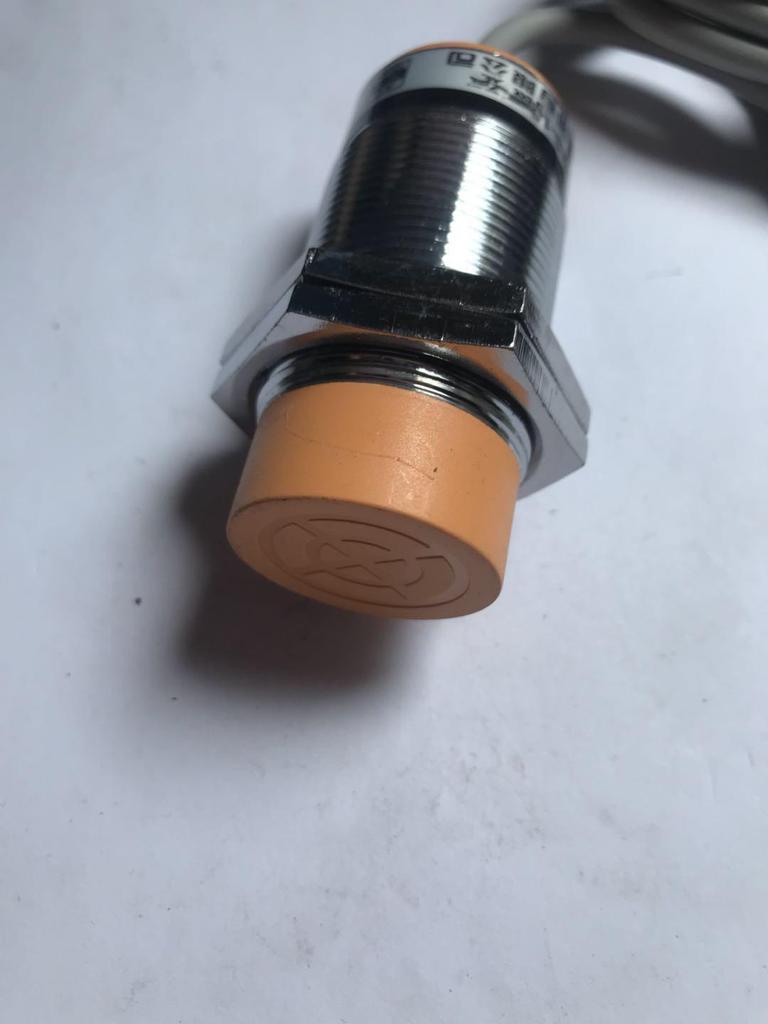 Huguang LG30A3-10-J/EZDZ AC Two-Wire NO Cylinder Reed Sensor
