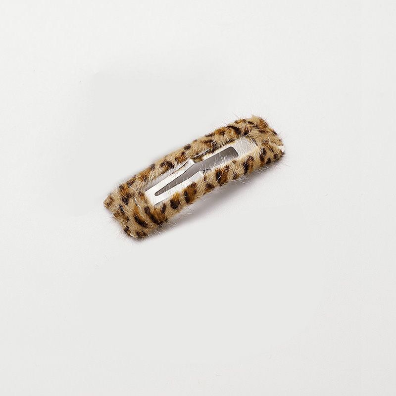 2Pcs Rectangular Drop-shaped Retro Hair Clips Korean Plush Leopard Hair Clips Female Personalized Hair Clips Headdress