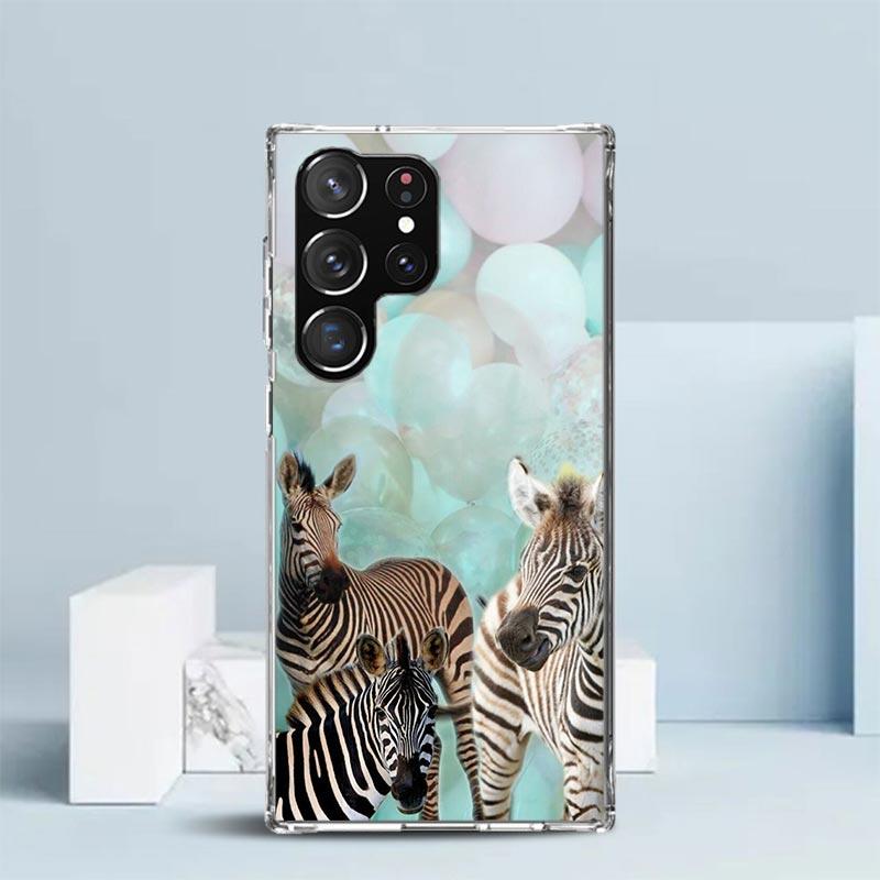 Zebra Stripe Black White Phone Case For Samsung Galaxy S24 S25 Edge S26 Ultra S22 S23 Plus S21 + S20 FE Soft TPU Back Cover Gala