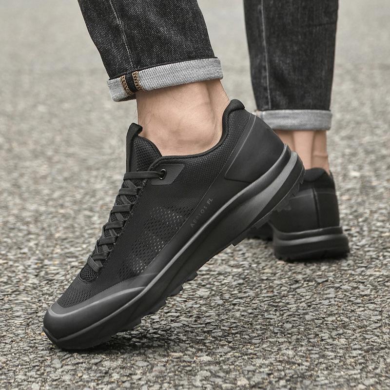 Men's Shoes 2025 Summer New Fly-woven Sports Shoes Low-top Hollow Breathable Hole Mesh Shoes Outdoor Non-slip Casual Shoes