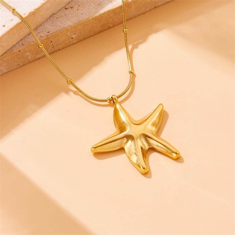 Gold Starfish Pendant Necklace, Dainty Beaded Box Chain Necklace, Chunky Ocean Jewelry for Women Daily Wear Gift