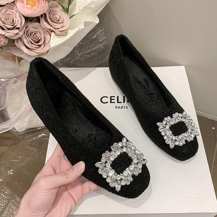 French temperament rhinestone square head, shallow mouth showing legs, late age, spring height increase and thin, shallow mouth single shoes