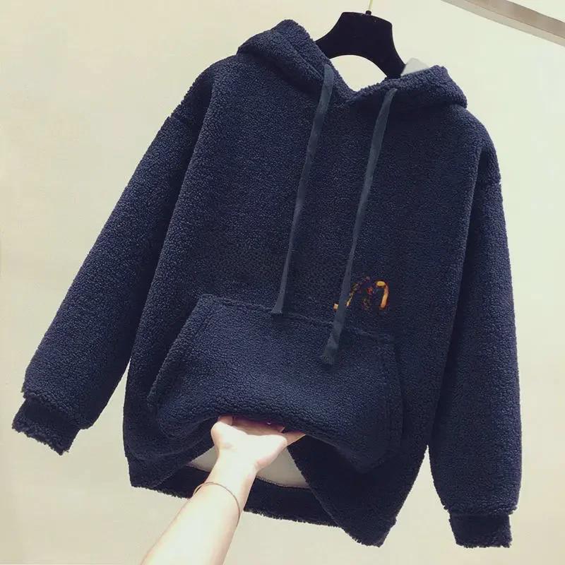 

Женский толстый свитер из овчины — корейский стиль, свободный крой, плюс бархат, тренд осени и зимы. S