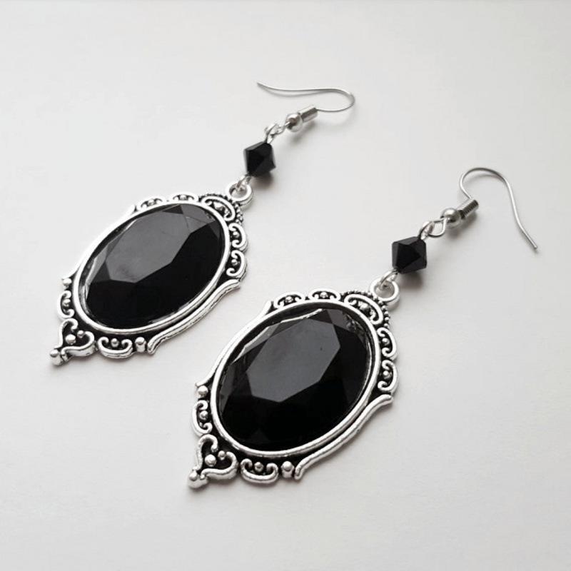 Jun'an Gothic Black & Red Crystal Halloween Earrings