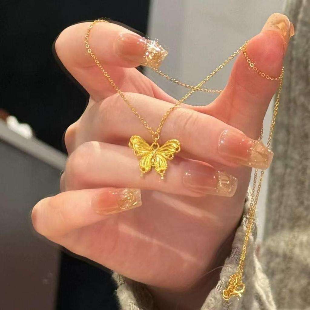 Elegant Gold Butterfly Filigree Chain Necklace for Women - High-End Fashion Statement