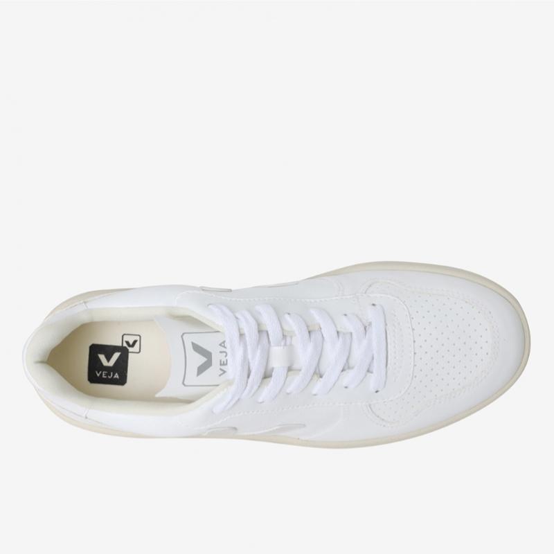 Veja Unisex Leather Sneakers V 10 sVju241Vx07 892