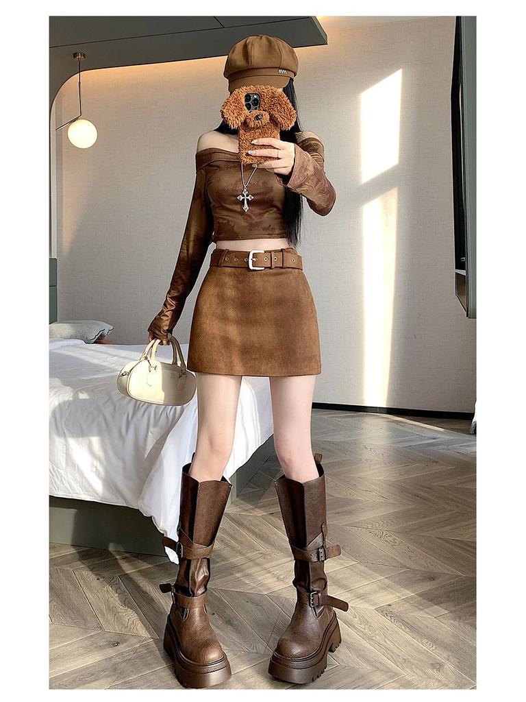 Women's Retro High-Waist Brown Suede A-line Mini Skirt - Spring/Autumn