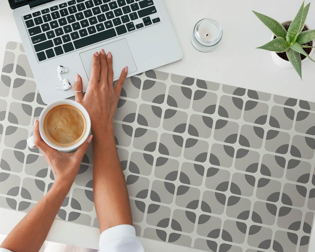 Desk Mat with Graphics for Home and Office Geometric Retro Pattern 100x50 cm