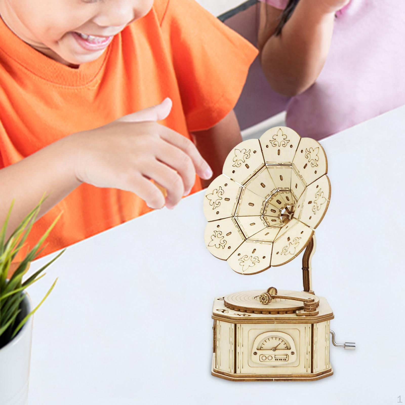 

3D Wooden Puzzle Gramophone Mechanical Building Kits Hand Crank Music Box Engraved for Style A