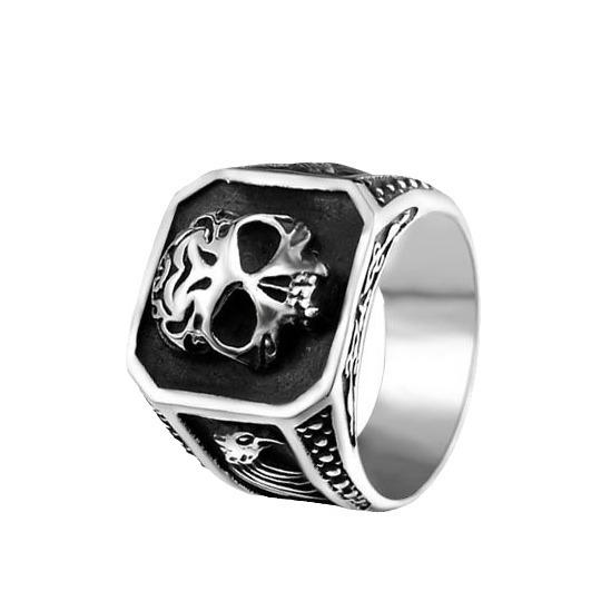 Vintage Gothic Skull Rings for Men Women Punk Hip Hop Party Skull Stainless Steel Ring Fashion Jewelry Gift Wholesale Size 7-13