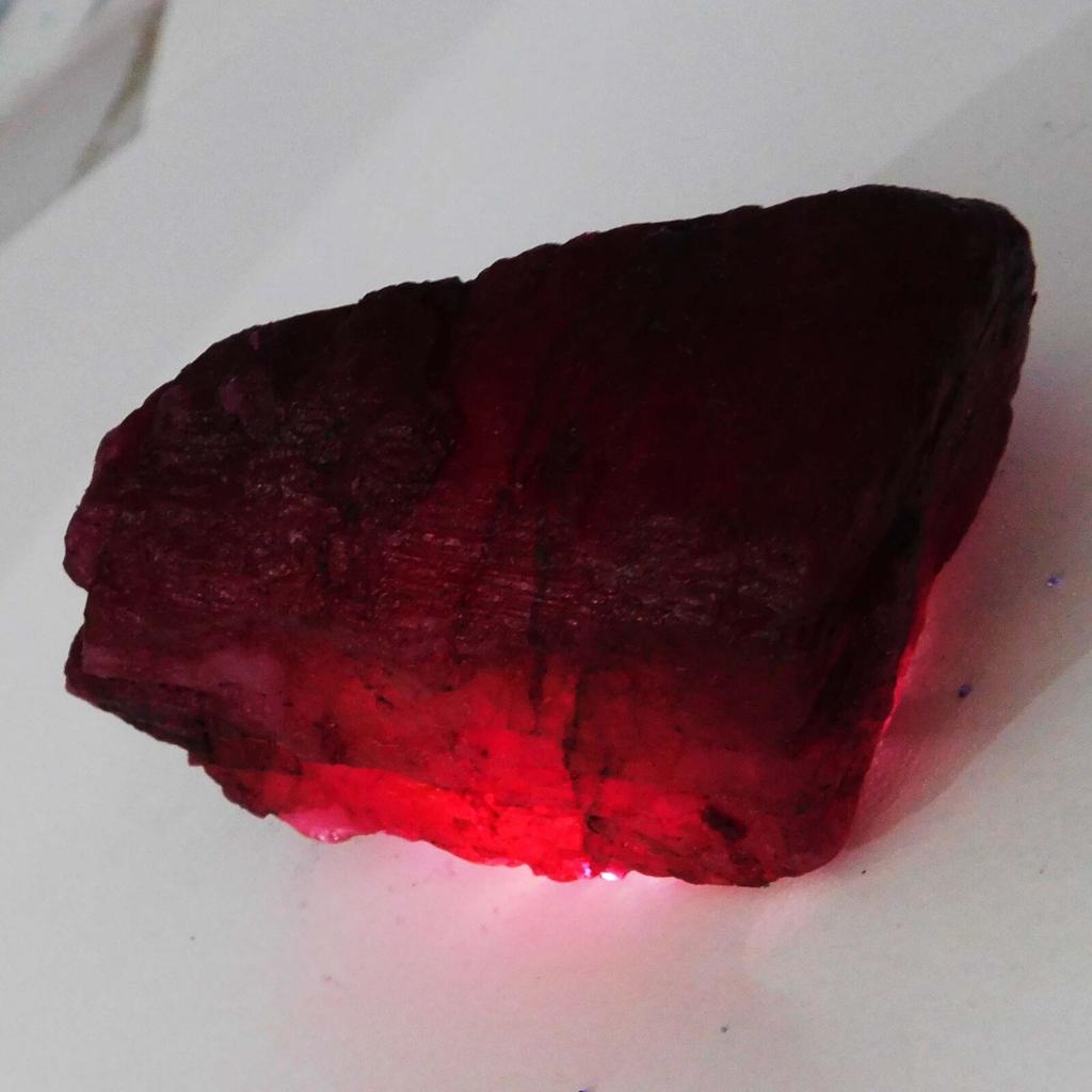 555 Ct NATURAL Red RUBY Huge Rough Earth Mined CERTIFIED Loose Gemstone 1AZ-26