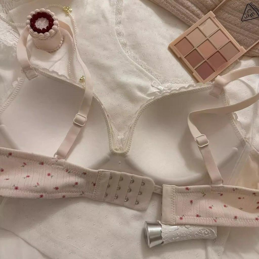 Girls Cute Bras Push Up Underwear Lace Dot Wireless Lingerie Backless Adjustable Women's Bras