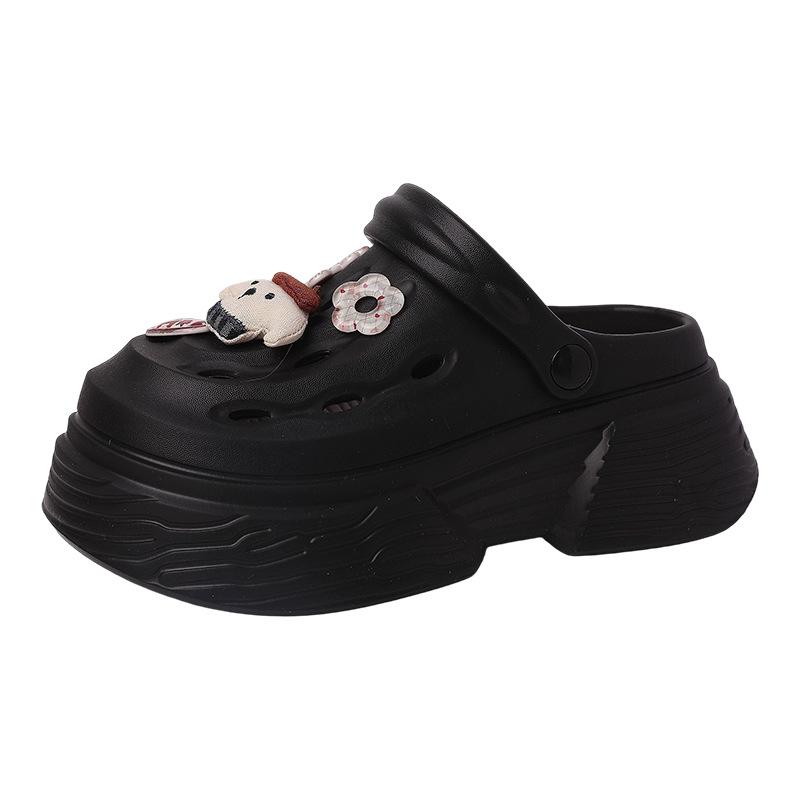 Casual thick-soled sandals increase height and show thinness, hole shoes, women's summer cute cartoon outer wear, home comfortable bag head slippers