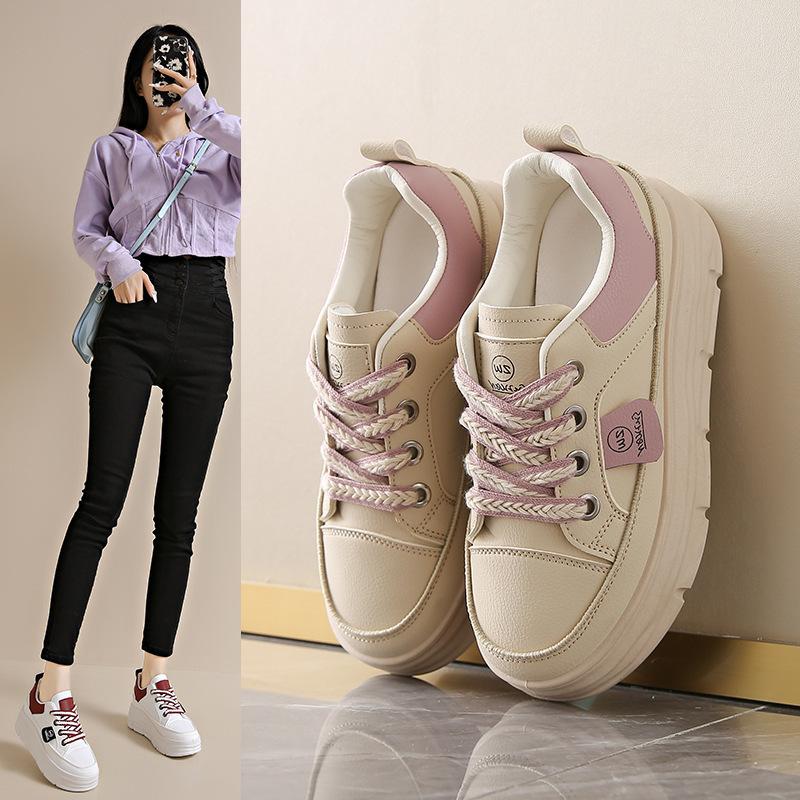 New muffin 2025 spring versatile student thick baseplate shoes women's casual sports shoes inner height increase white shoes