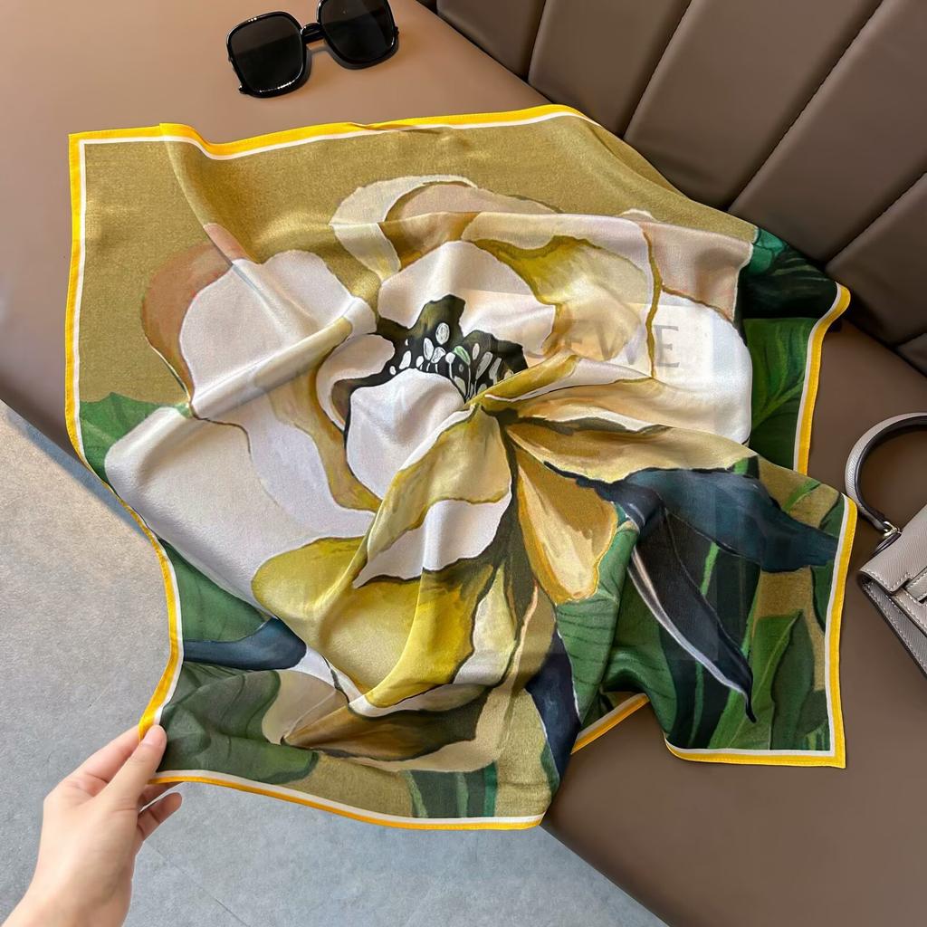 Retro Old Money Wind Silk Double Crepe Silk Scarf Women's Spring and Summer Senior Sense Versatile 100% Mulberry Silk Square Scarf Thin Scarf