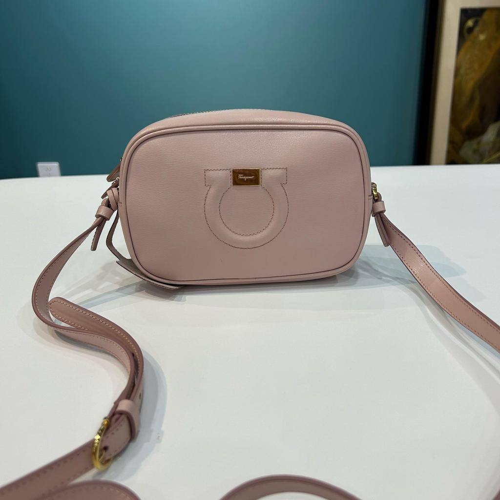 [Pre-Owned] City Light Pink Leather Crossbody Bag - Very Good #1H0WYN2