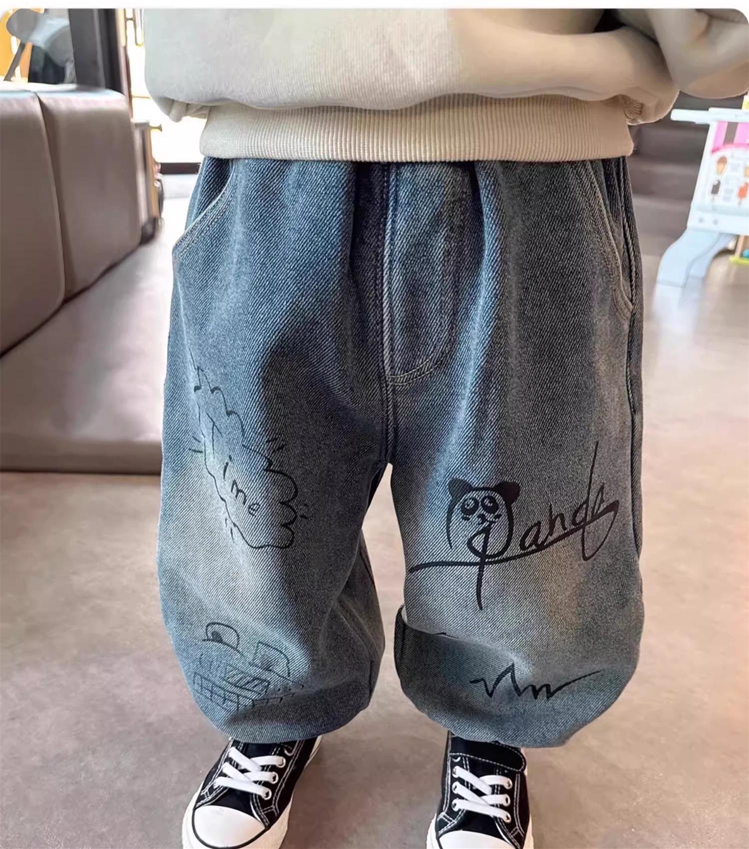 

Стильні вільні джинсові штани для хлопчиків з оксамитовою підкладкою – Еластичний пояс, Теплі та м які для осені/зими 130cm