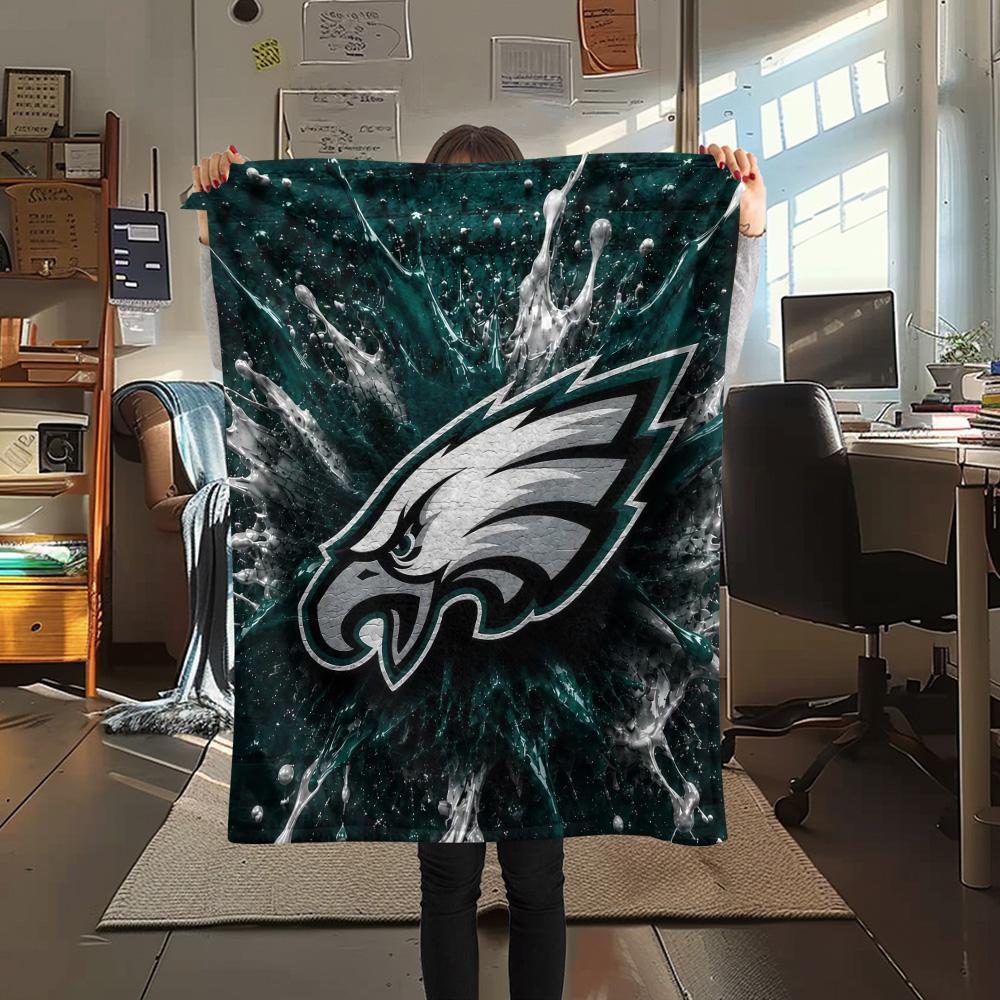 Philadelphia Eagles Flannel Blanket, High quality Comfortable for All Seasons, Home Decor, Warmth and Comfort