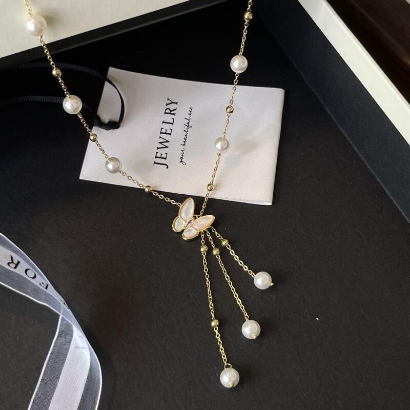 Elegant Butterfly Pendant Necklace With Freshwater Pearl Shell Tassel Lightweight Layered Locket Chain Women 2025 Full Moon Pearl Butterfly Necklace