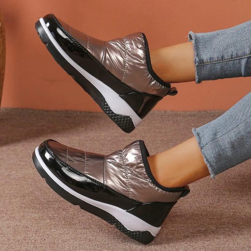 Dámské ploché kotníkové sněhule 2024 Nové trendy teplé zimní boty Ležérní Outdoor s kulatou špičkou Vysoké podpatky Neklouzavé a pohodlné