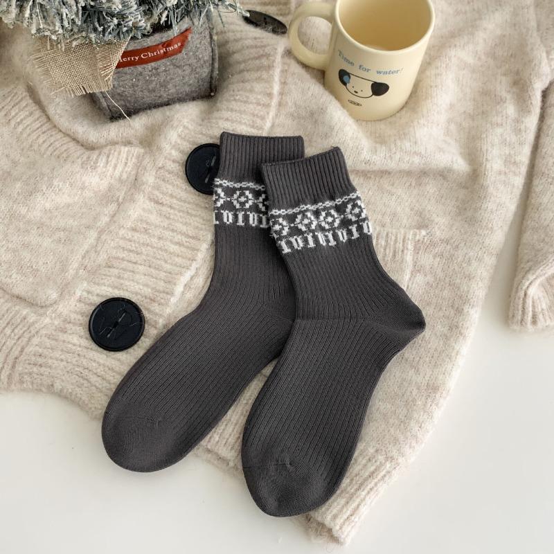 Spring and Autumn Children's Cartoon Felted Dog Girls' Socks Season Cotton Socks College Style Mid-Calf Socks