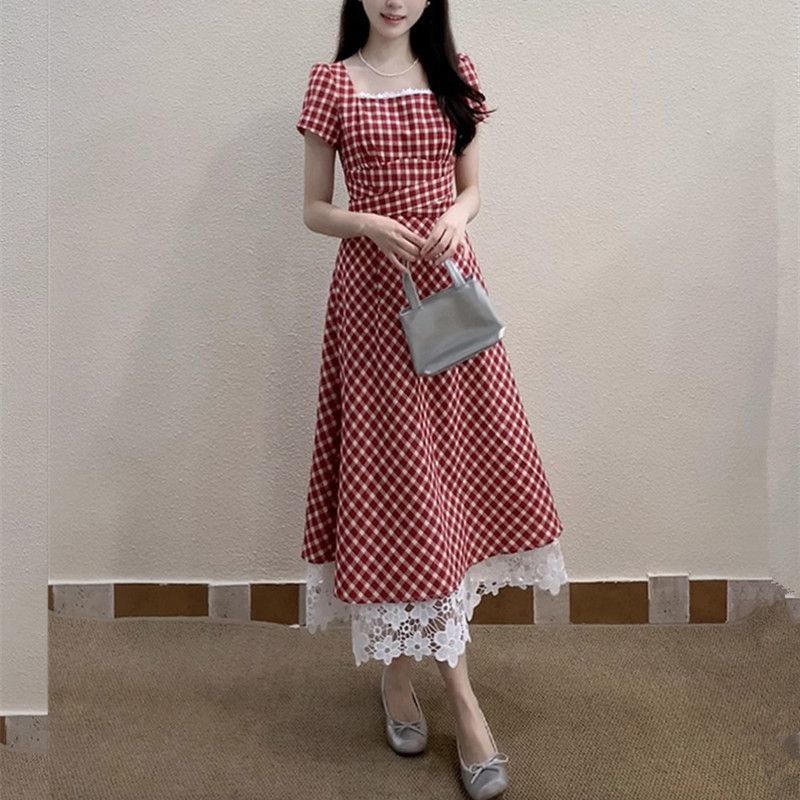 Large size red plaid dress for women's summer belly covering and thin lace splicing sweet a-word skirt