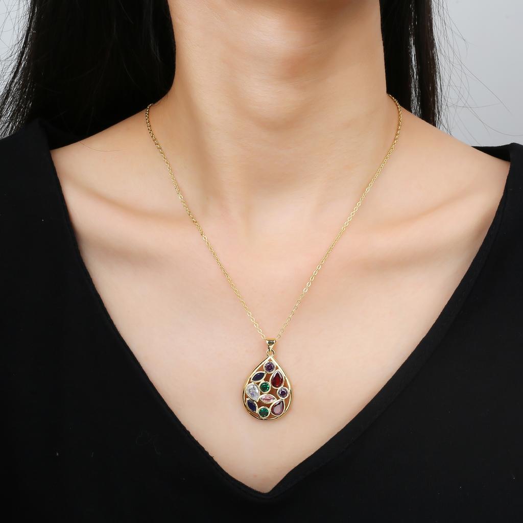 High Quality Crystal Round Pentagram Heart Shape Pendant Necklace for Woman Hip Hop Style Copper Neck Jewelry Daily Wear Gifts