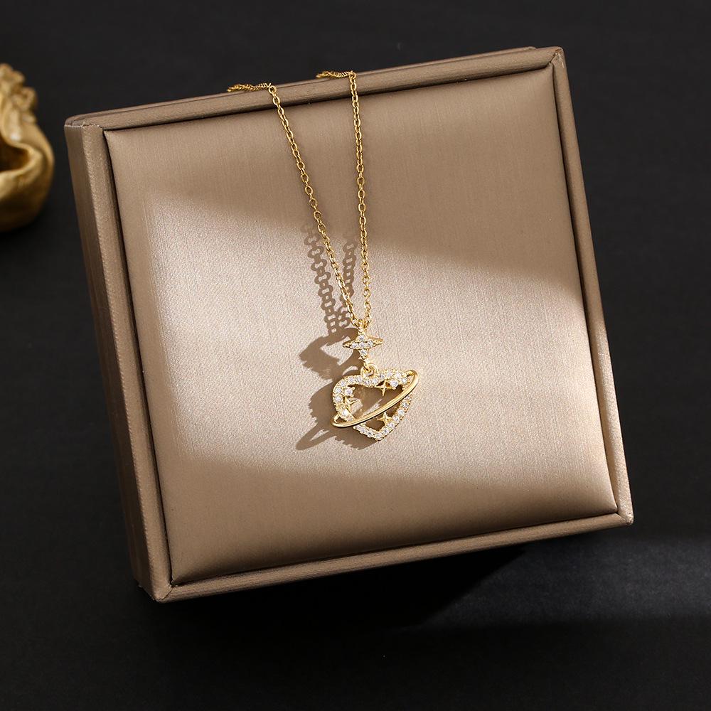 Elegant Korean Micro-Inlaid Titanium Necklace - Luxurious Women's Clavicle Chain, Non-Fading, Unique Minority Design.