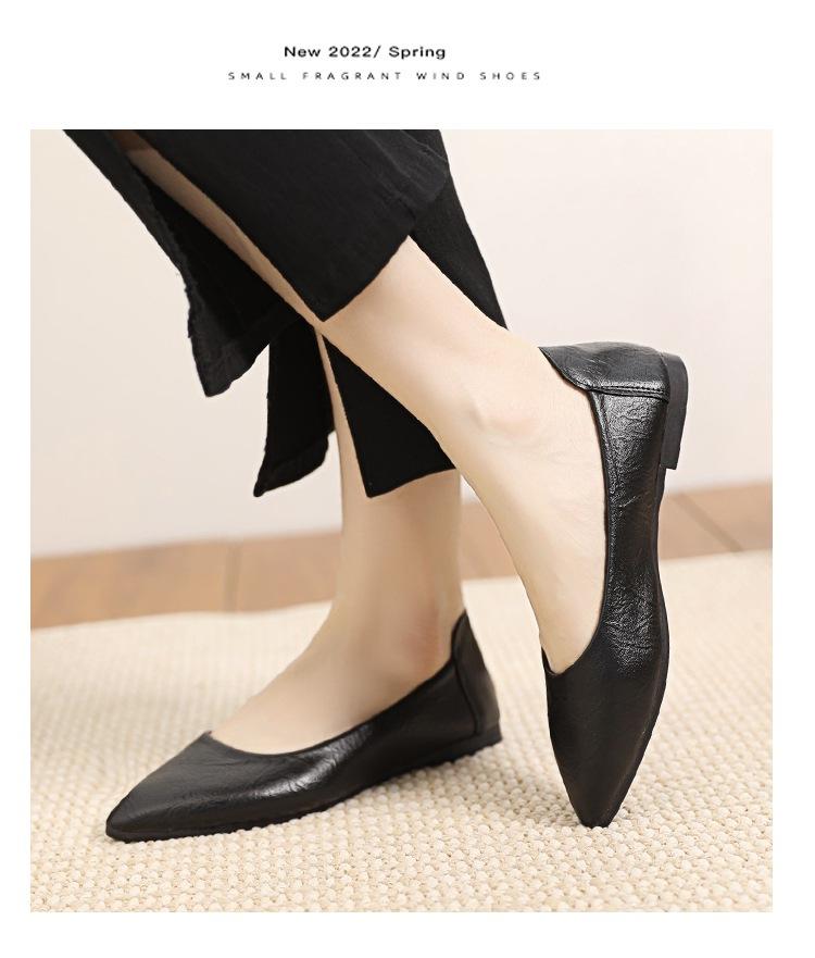 2025 New Black Flat Single Shoes Women's Versatile Office Workers Soft-soled Ladyshoes Career Interview Soft Leather Work Shoes