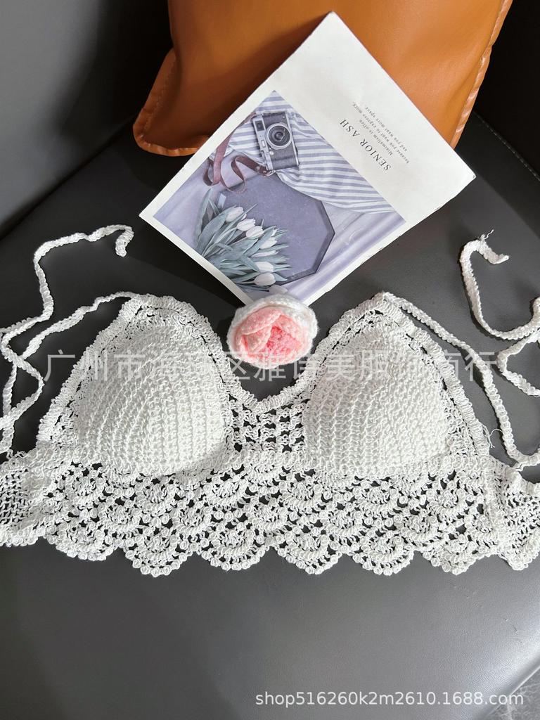 New fashionable and sexy tube top with small suspenders for women's summer seaside beach lace-up hollow knitted neck top